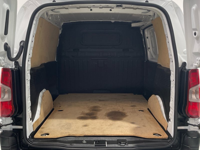 Citroën Berlingo 2022, foto 11
