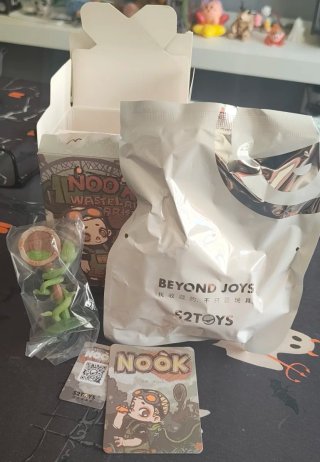 Figura Nook Wasteland Park 52TOYS