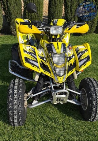 Suzuki LTZ 400