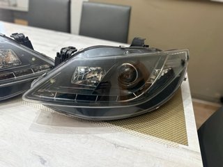 Faros delanteros tuning luz diurna LED