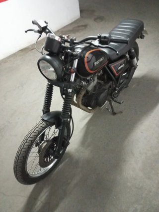 Suzuki GN250 caferacer
