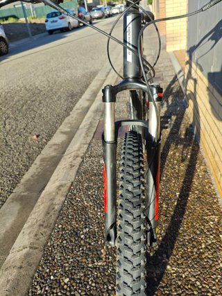 Bicicleta de muntanya Rockrider ST540