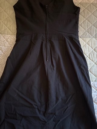 Vestido negro corto