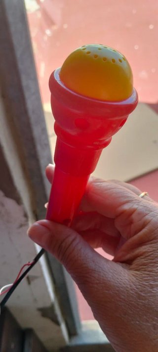 Piano infantil con micrófono y baqueta