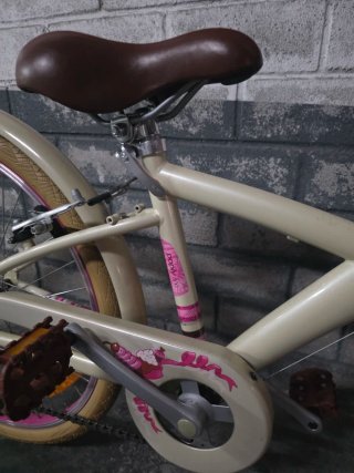 Bicicleta BTWIN Niña 24 Rosa y Beige