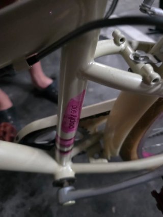 Bicicleta BTWIN Niña 24 Rosa y Beige