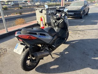 Yamaha XMAX 300 Gris