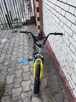 Bicicleta BMX plateada ¡OFERTA! Hoy 10 SOLO FINDE