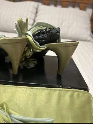 Zapatos de fiesta Tintoretto oro y verde