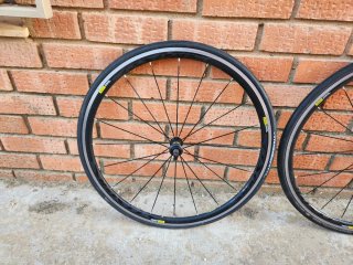 Llantas mavic cosmic tubeless con neumaticos
