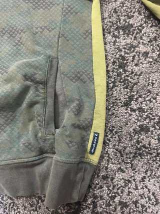 Sudadera Armani Jeans camuflaje verde logo mangas