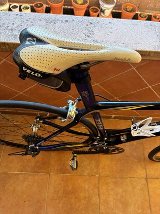 Bicicleta de carretera BH de carbono mejorada