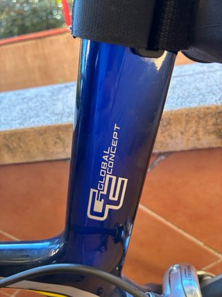Bicicleta de carretera BH de carbono mejorada