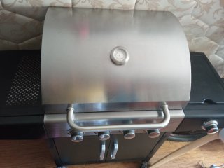 Barbacoa de gas Black+Decker 4 quemadores