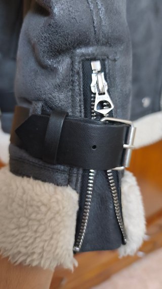 Cazadora ante gris con borreguillo
