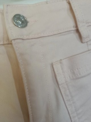 Pantalón vaquero rosa Mango