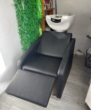 Lavacabezas profesional negro, asiento reclinable