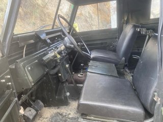 Land Rover Santana militar