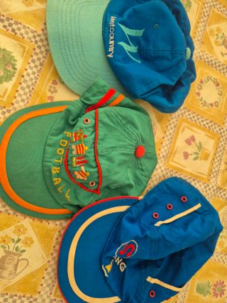 3 Gorras Vintage