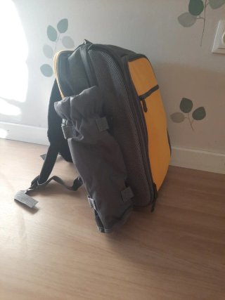 Mochila Kit Camping Gris y Naranja