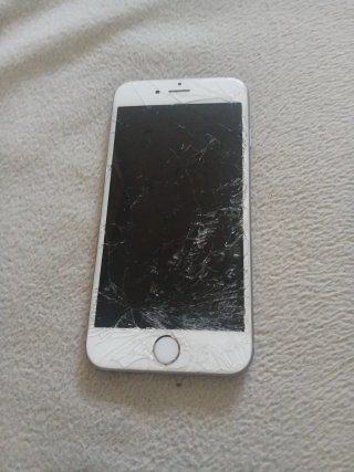 iPhone 6 A1586 Pantalla Rota Blanco.