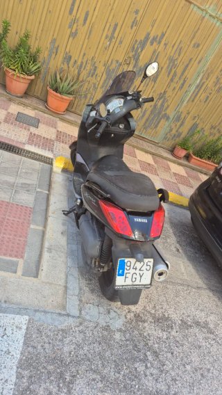 Yamaha Xmax 125 Scooter