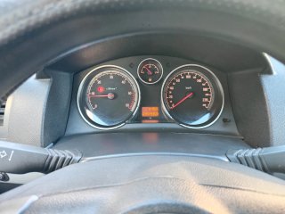 Opel Astra 2004