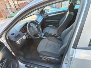 Opel Astra 2004