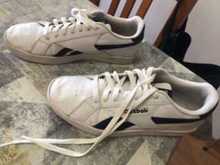 Zapatillas Reebok chico blancas y negras