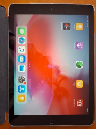 Apple iPad Air
