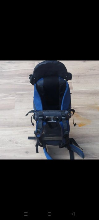 Mochila Deuter Kid Aircomfort Montaña