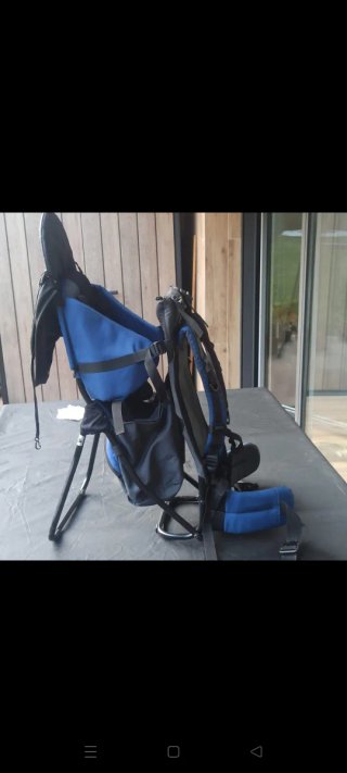 Mochila Deuter Kid Aircomfort Montaña