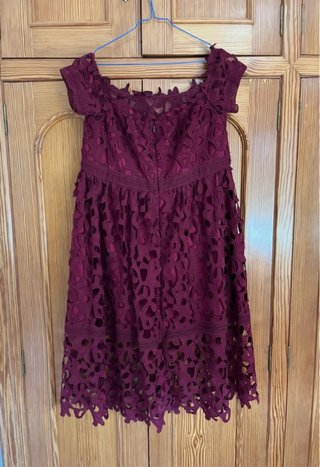 Vestido fiesta premamá encaje burdeos