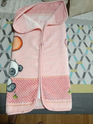 Saco bebé rosa con panda