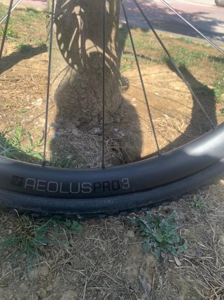 Ruedas Carbono Bontrager Aeolus Pro 3