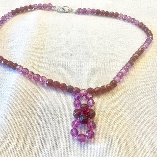 Collar bisutería flor morado y rosa