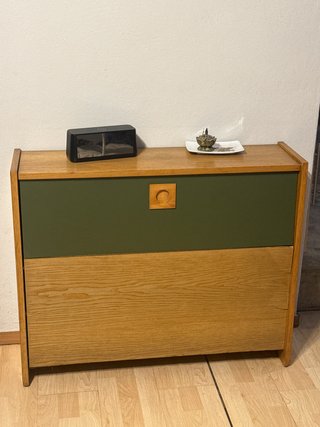 Mueble vintage madera y verde