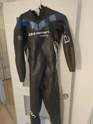 Traje Neopreno Aquaman Talla L
