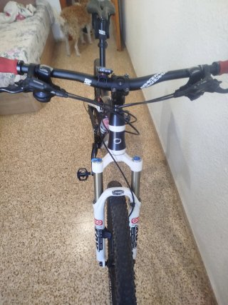 Bicicleta Orbea 26' Full Suspension