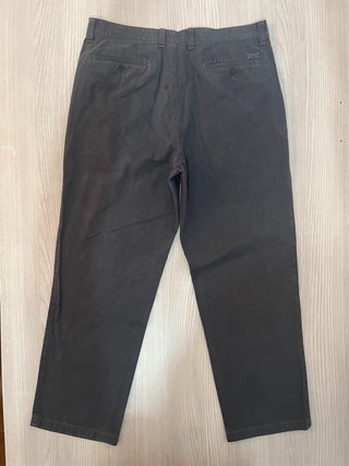Pantalones grises