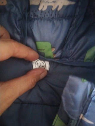 Chaqueta niña dinosaurios con capucha
