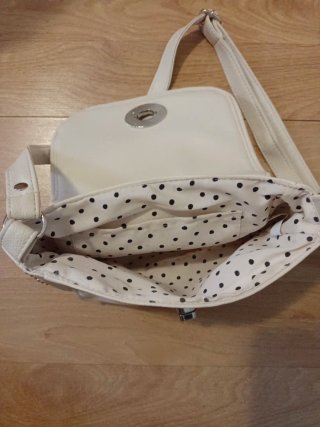 Bolso pequeño beige
