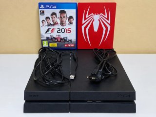 PS4 + Mando Nacon ps4 + Juegos