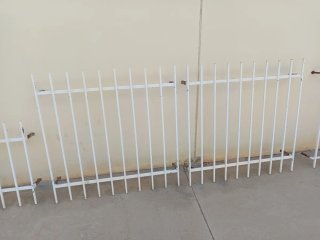 Lote de rejas de hierro blancas