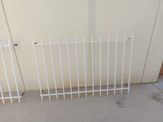 Lote de rejas de hierro blancas