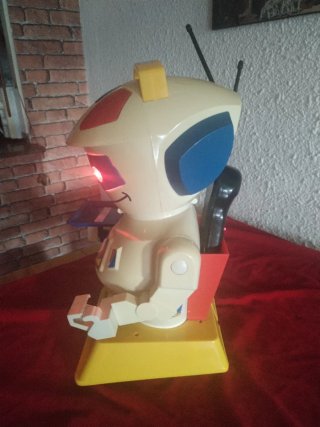 Robot Emilito Vintage Años 90