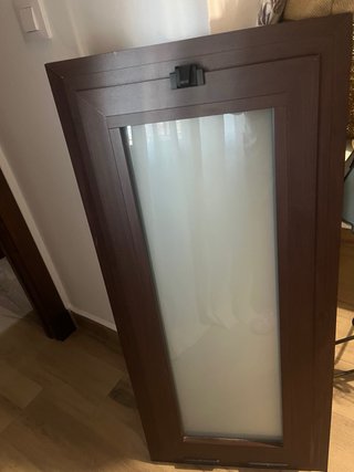 Ventana de aluminio con cristal