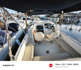 Barco Cap Camart 7.15 con motor Yamaha 150