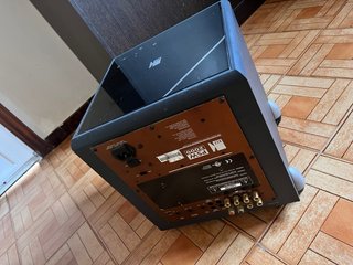 Subwoofer KEF PSW 2000 sin placa