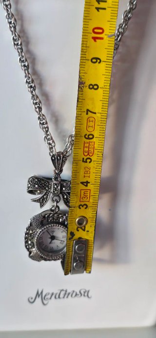 Collar con reloj de plata japon